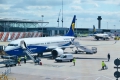 Boeing 737-8AS